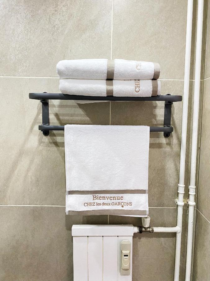 Apartamento Chez Les Deux Garcons Montrouge Exterior foto